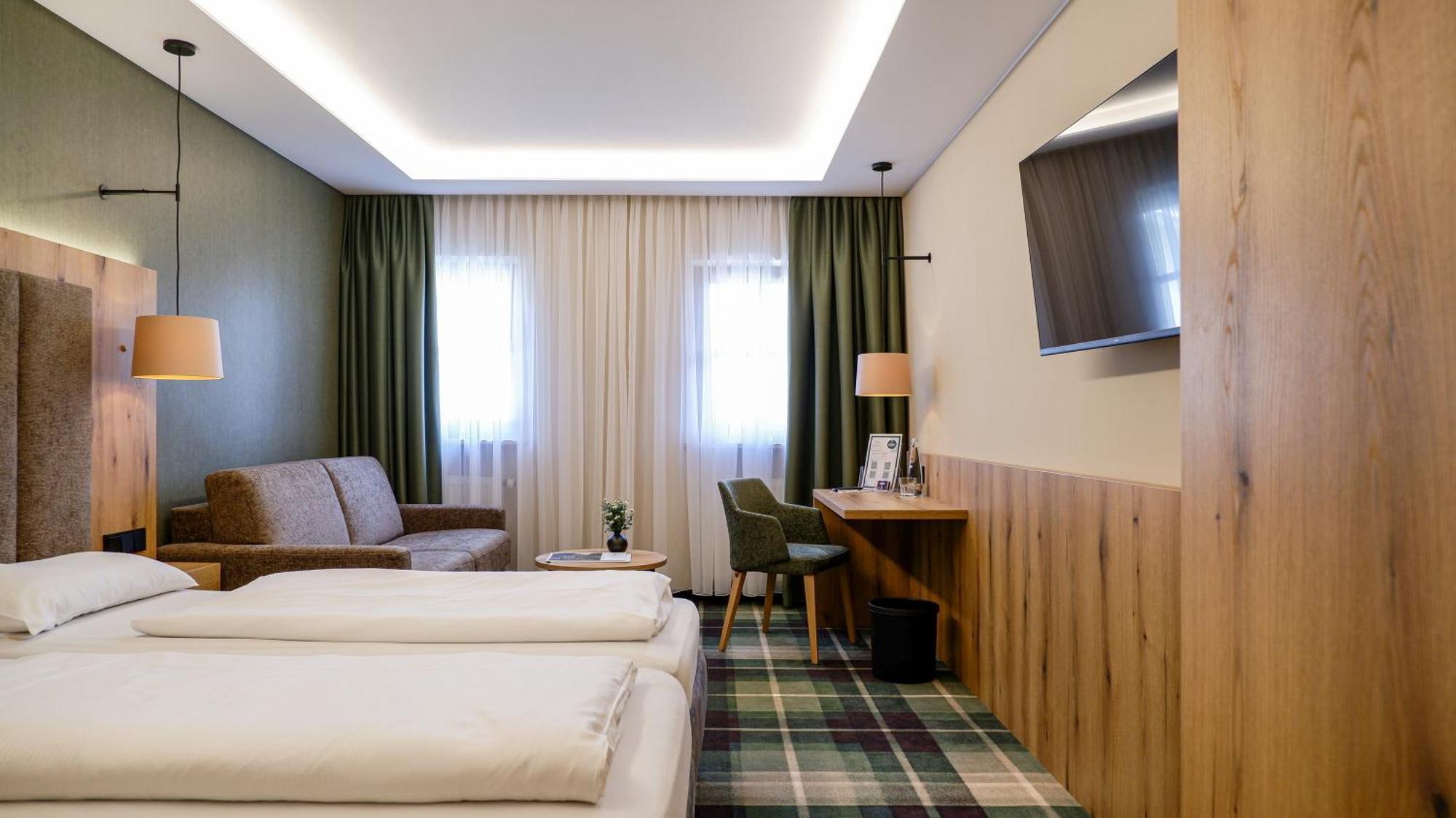 Hotel Restaurant Erber Исманинг Экстерьер фото