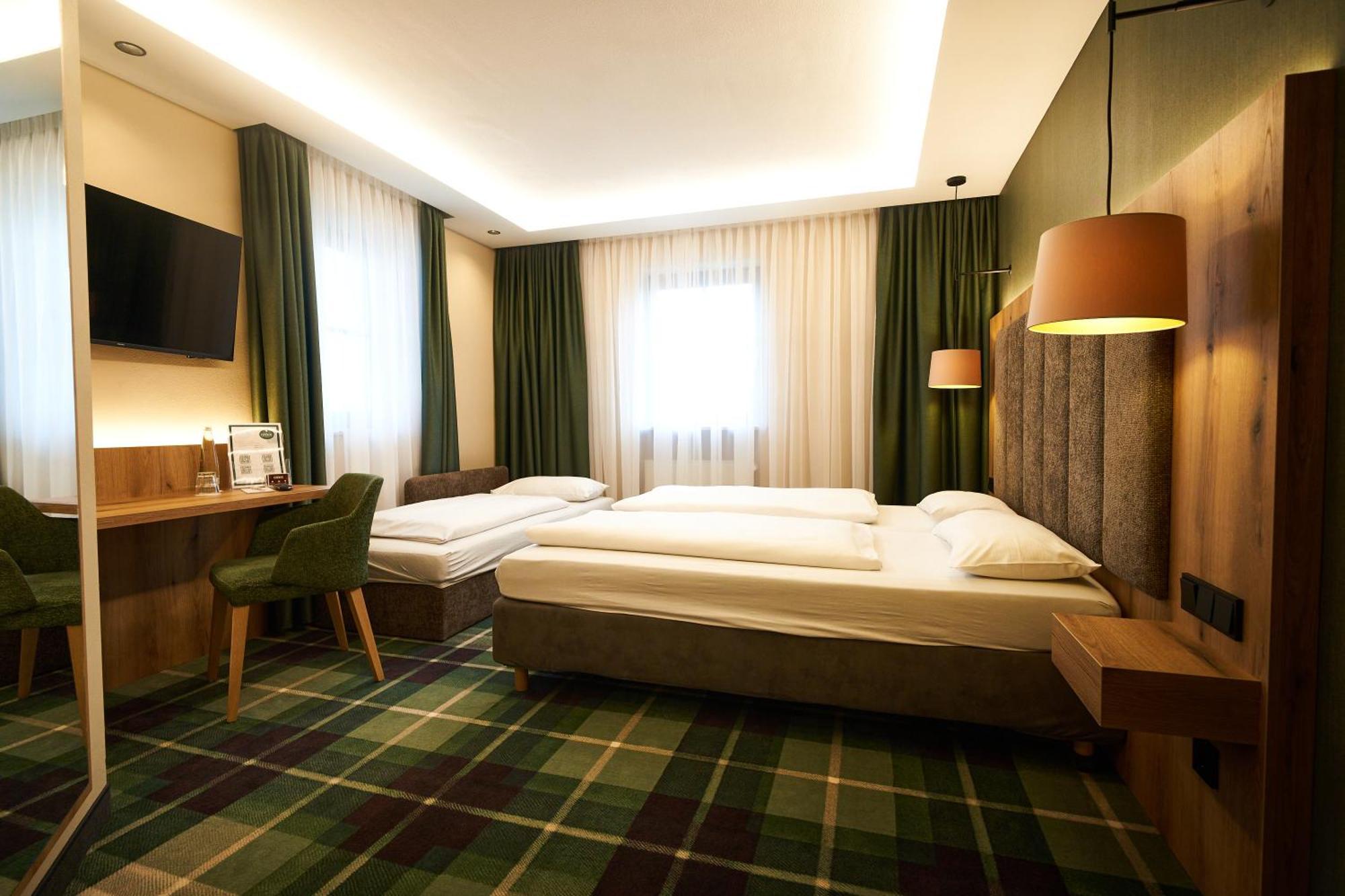 Hotel Restaurant Erber Исманинг Экстерьер фото